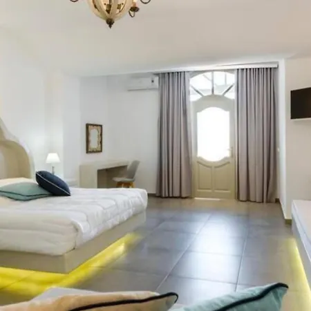 My Life Hotel Firá
