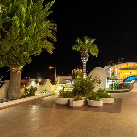My Life Hotel Fira (Santorini)