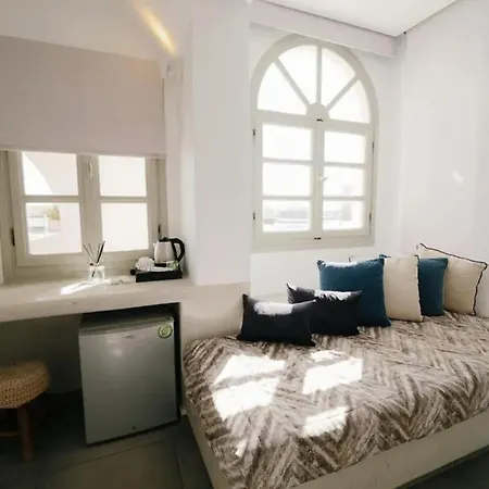 My Life 4* Fira (Santorini)