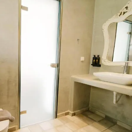 My Life Fira (Santorini)