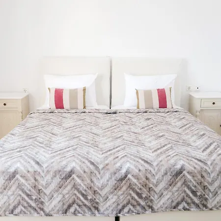 Hotel My Life Fira (Santorini)