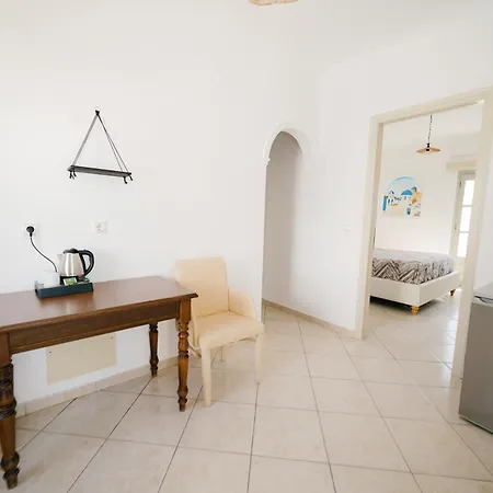 My Life 4* Fira (Santorini)