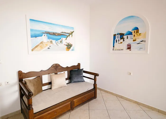 My Life 4* Fira (Santorini)